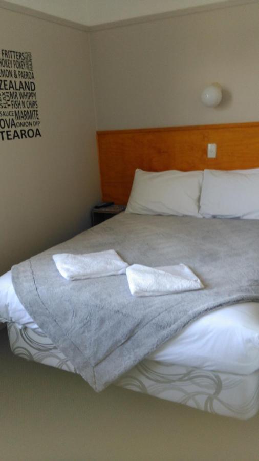Hokitika Pioneer Hotel Buitenkant foto