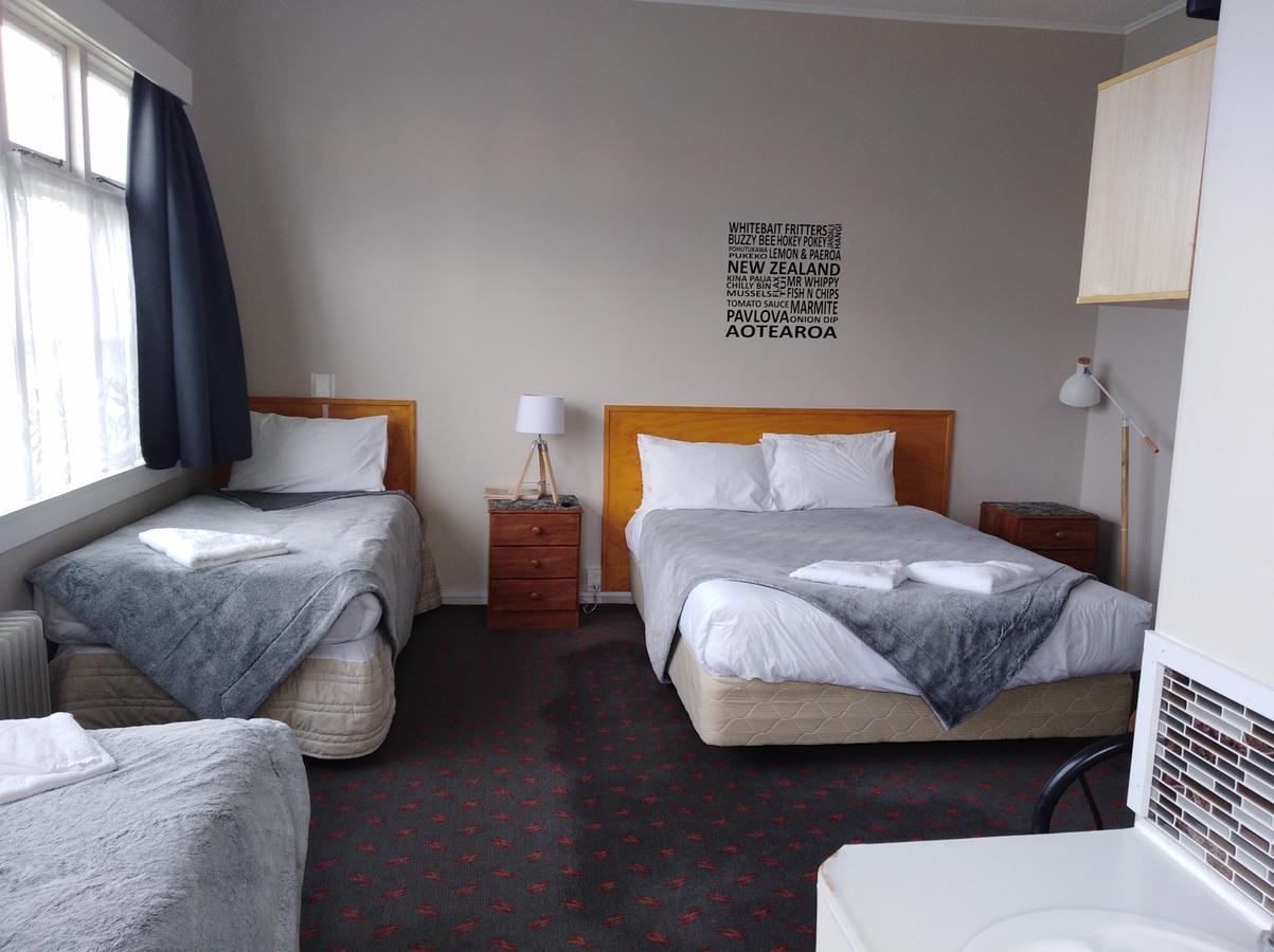 Hokitika Pioneer Hotel Buitenkant foto
